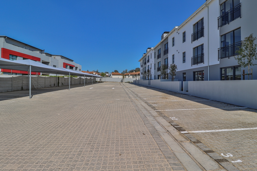 To Let 2 Bedroom Property for Rent in Langeberg Heights Western Cape